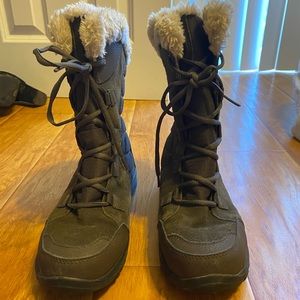 Columbia winter boots